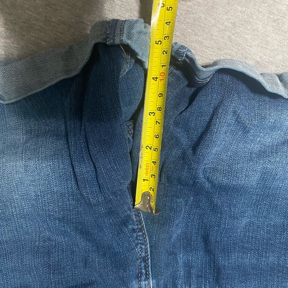 Seven jean shorts. - Picture 5 of 7